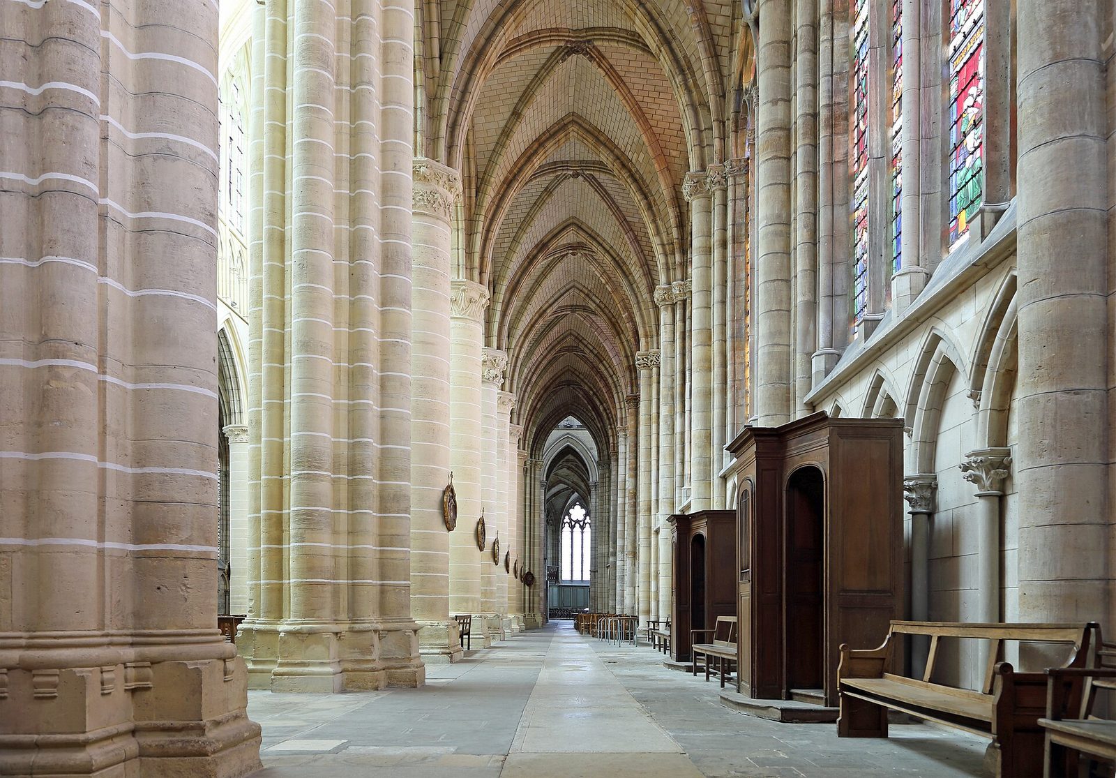 Châlons-en-Champagne Cathédrale R04