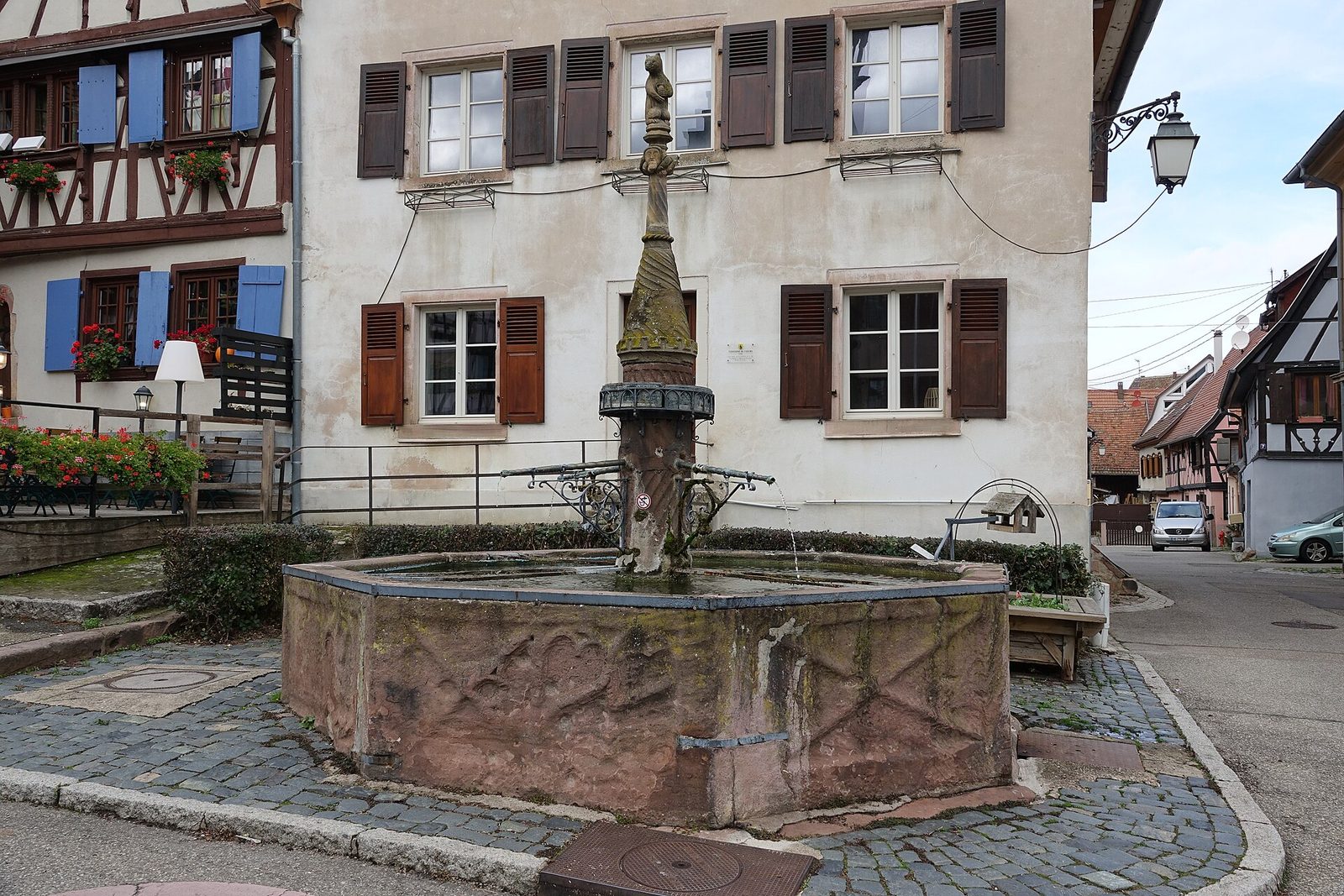Fontaine (Dambach-la-Ville)