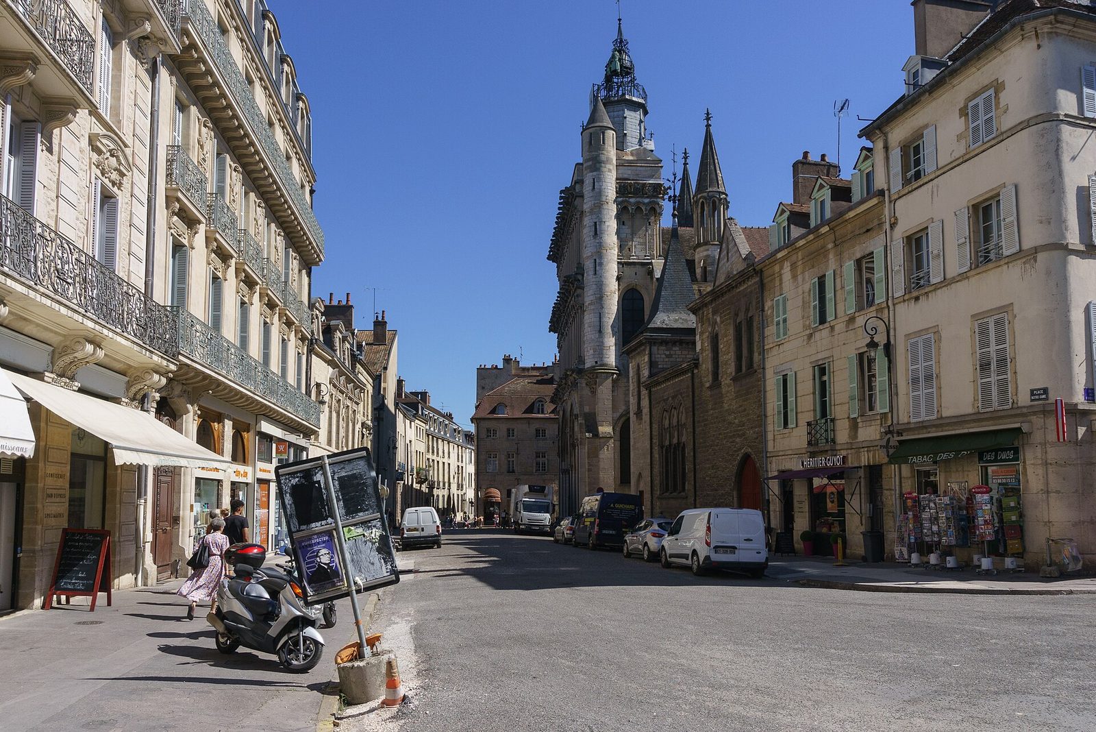 20180628 - Dijon - 3 (43797528152)