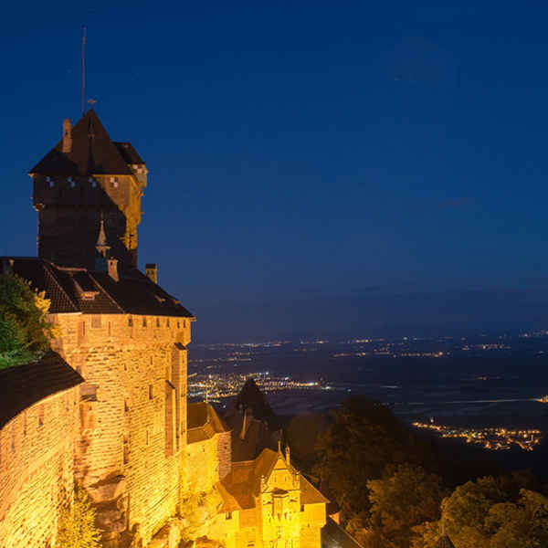 Haut-Koenigsbourg castle : visit of a castle in Alsace, tourism in...