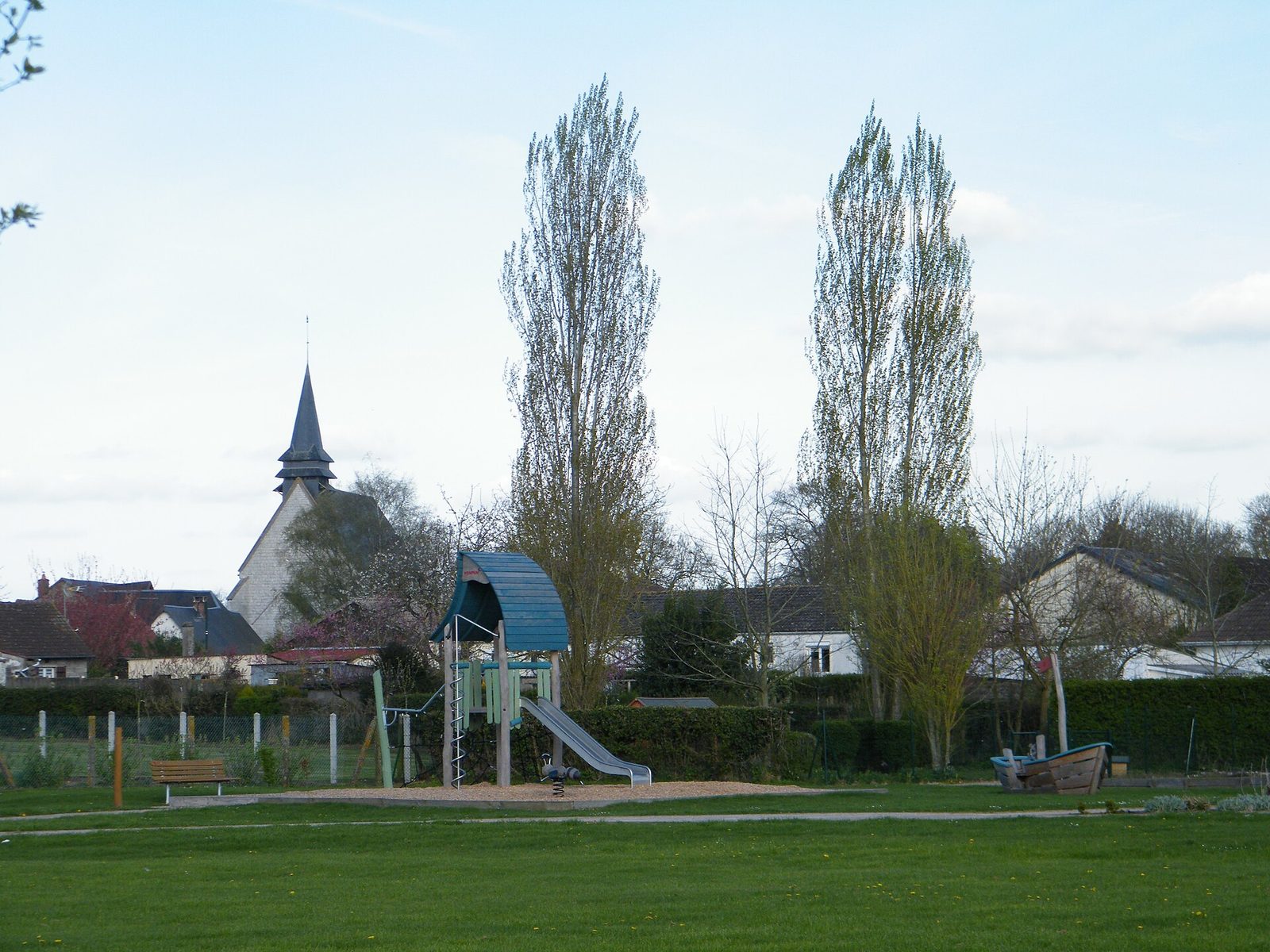 Hautvillers-Ouville, Somme, Fr, parc de loisirs (2)