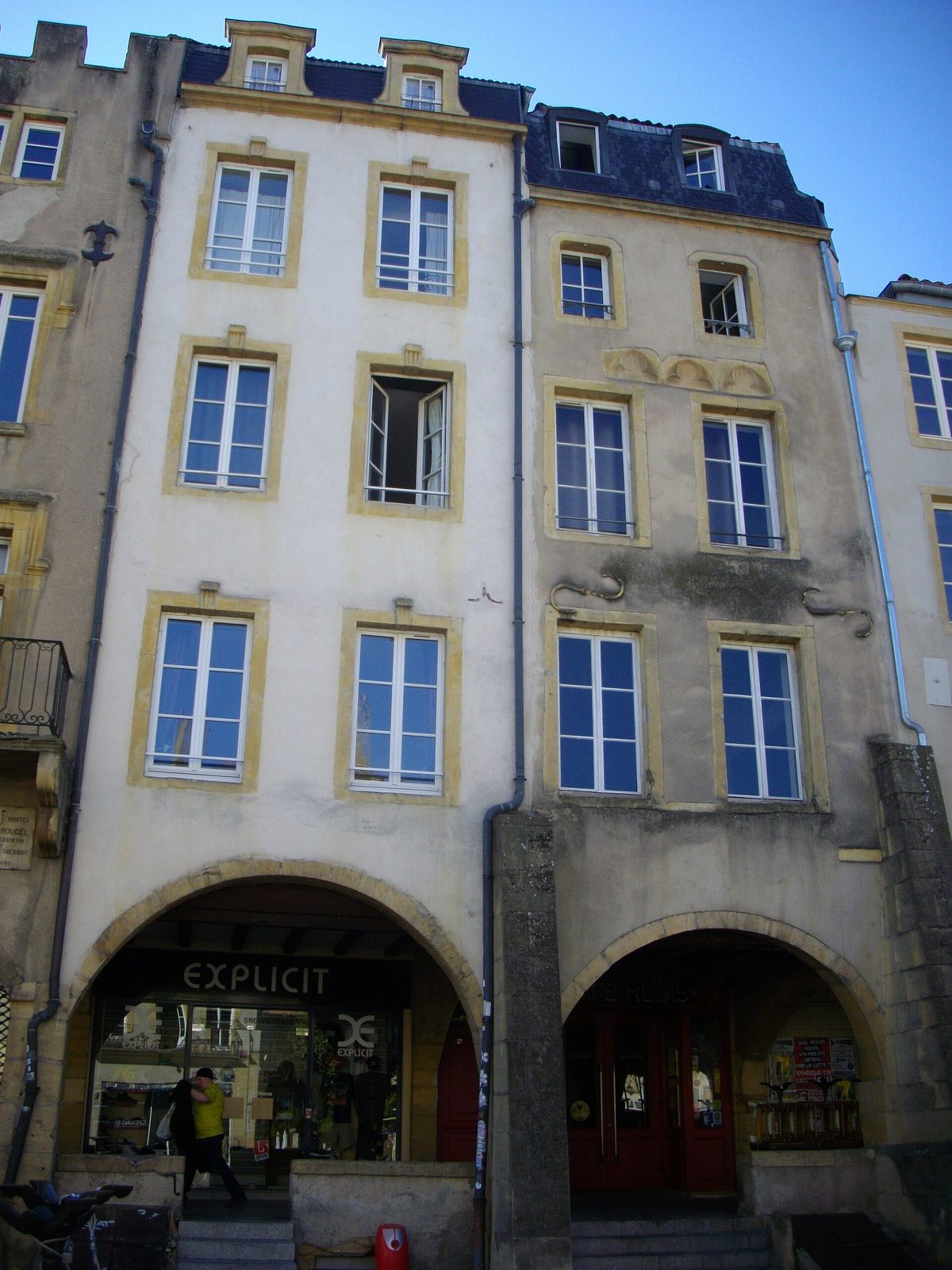 Metz - 25 & 27 place Saint-Louis