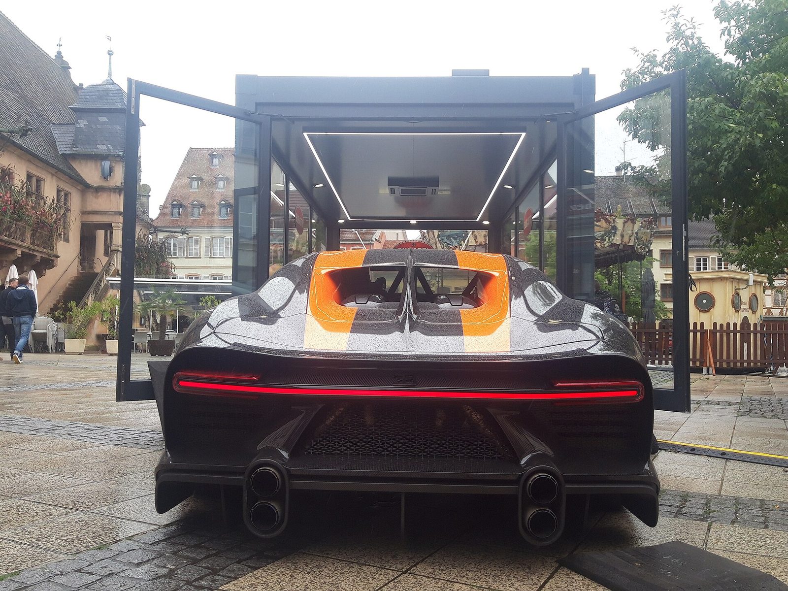 Bugatti Chiron Super Sport 300+ - Molsheim 4