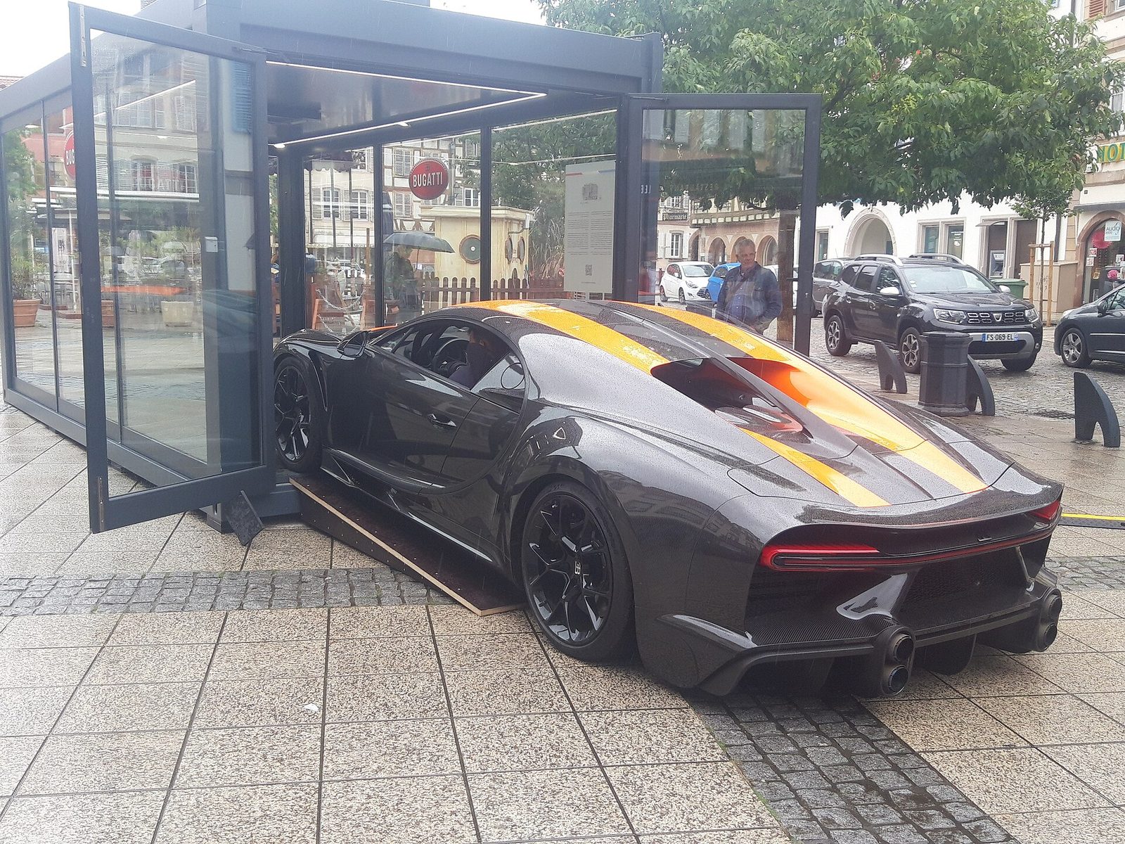 Bugatti Chiron Super Sport 300+ - Molsheim 5