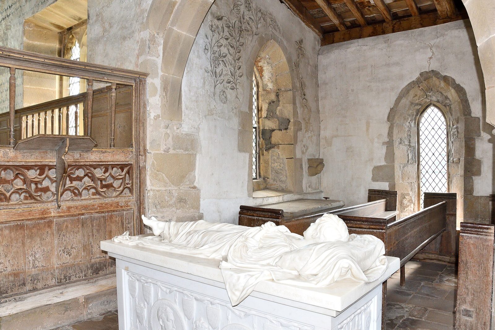 Effigy of Lord Haddon in Haddon Hall near Bakewell, Derbyshire, UK 1