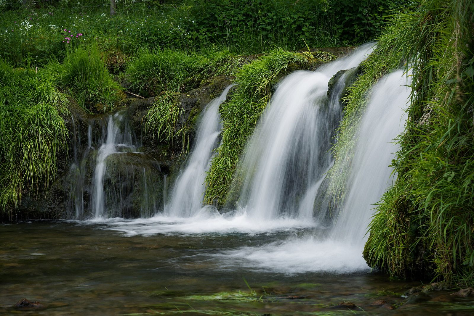 Lathkill Dale Waterfall Peak District 2023 01