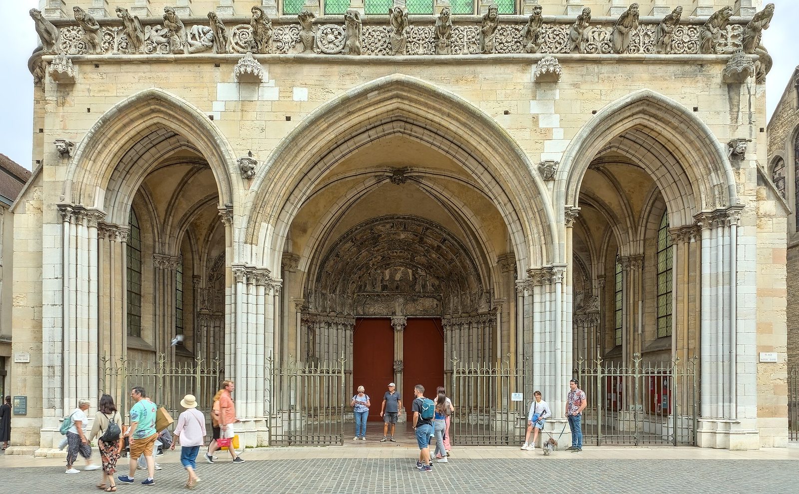 Dijon - Église Notre-Dame - 01