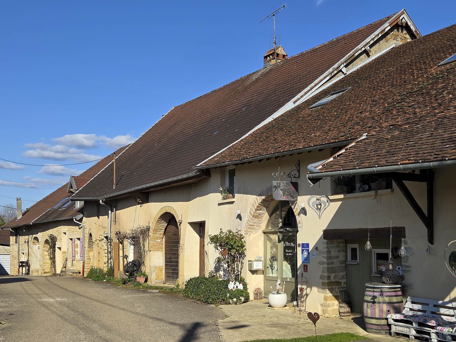 Pupillin, la rue des Chenevières