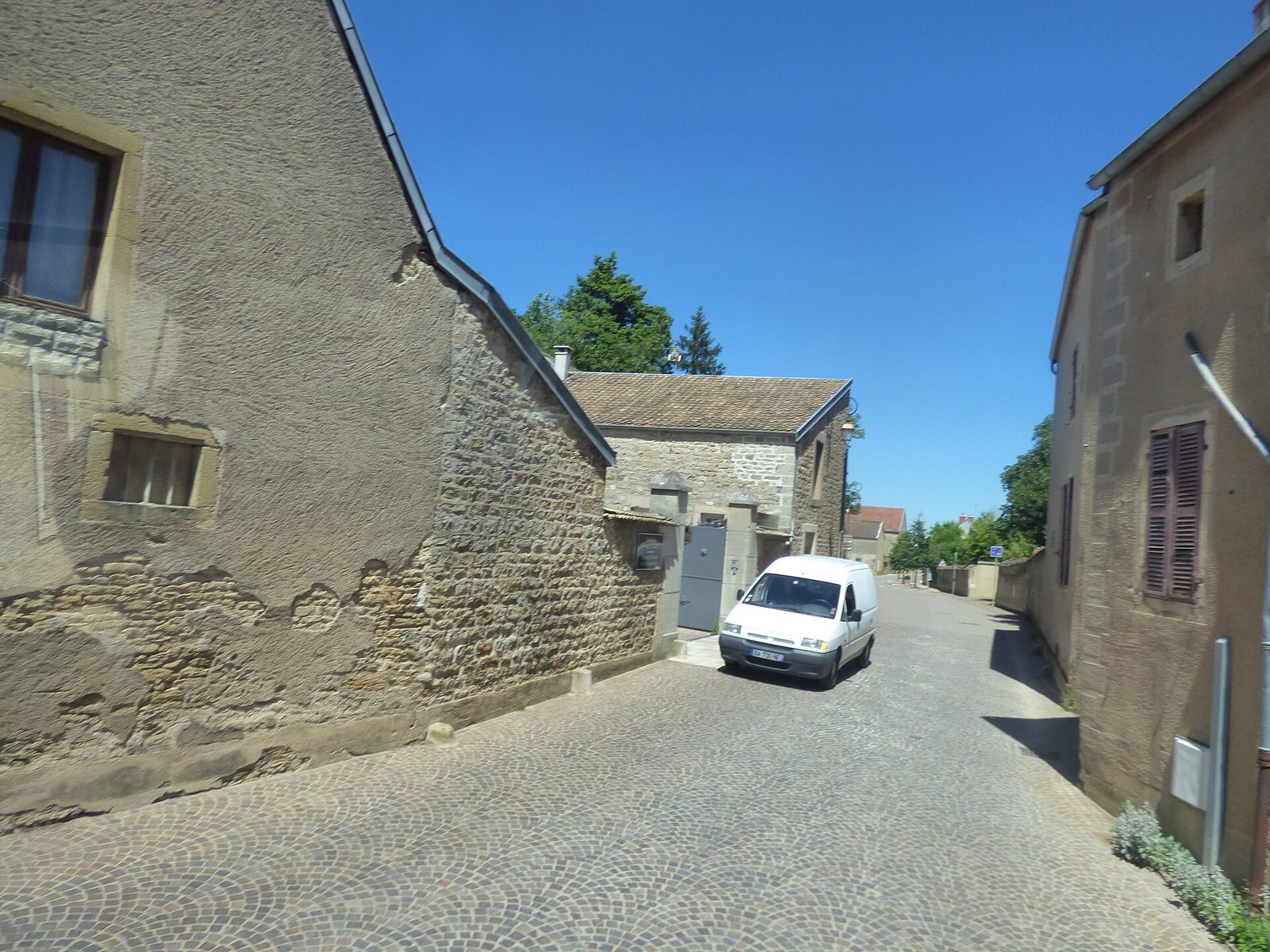 Route des Grands Crus - Couchey - Rue Georges Clemenceau (35761520146)