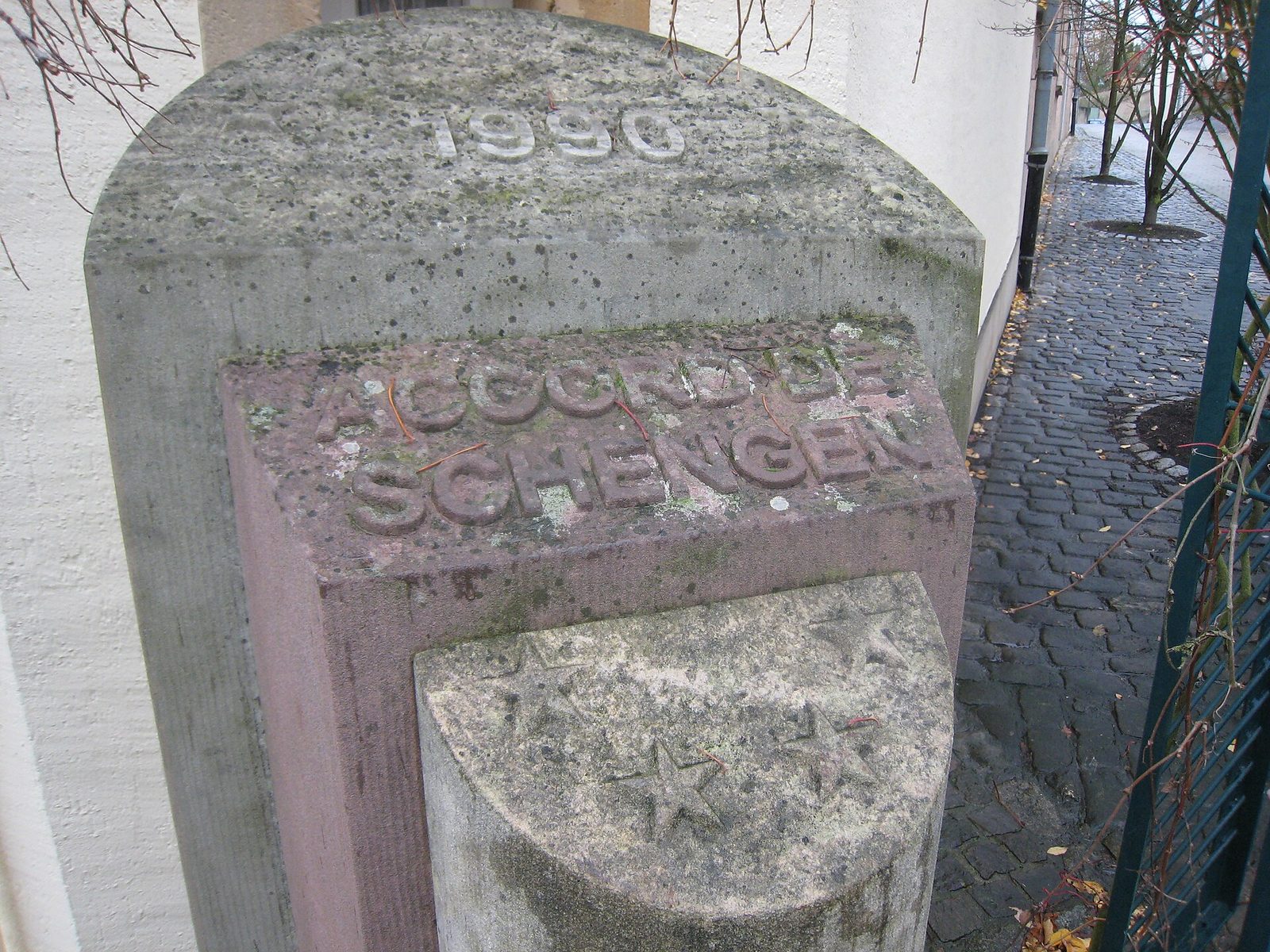 November 2007 in Schengen 28
