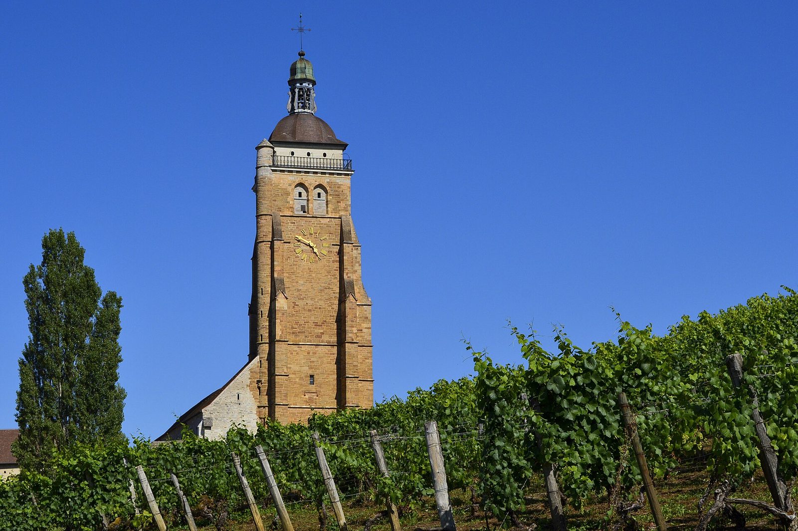 Arbois, le clocher de l'église Saint-Just